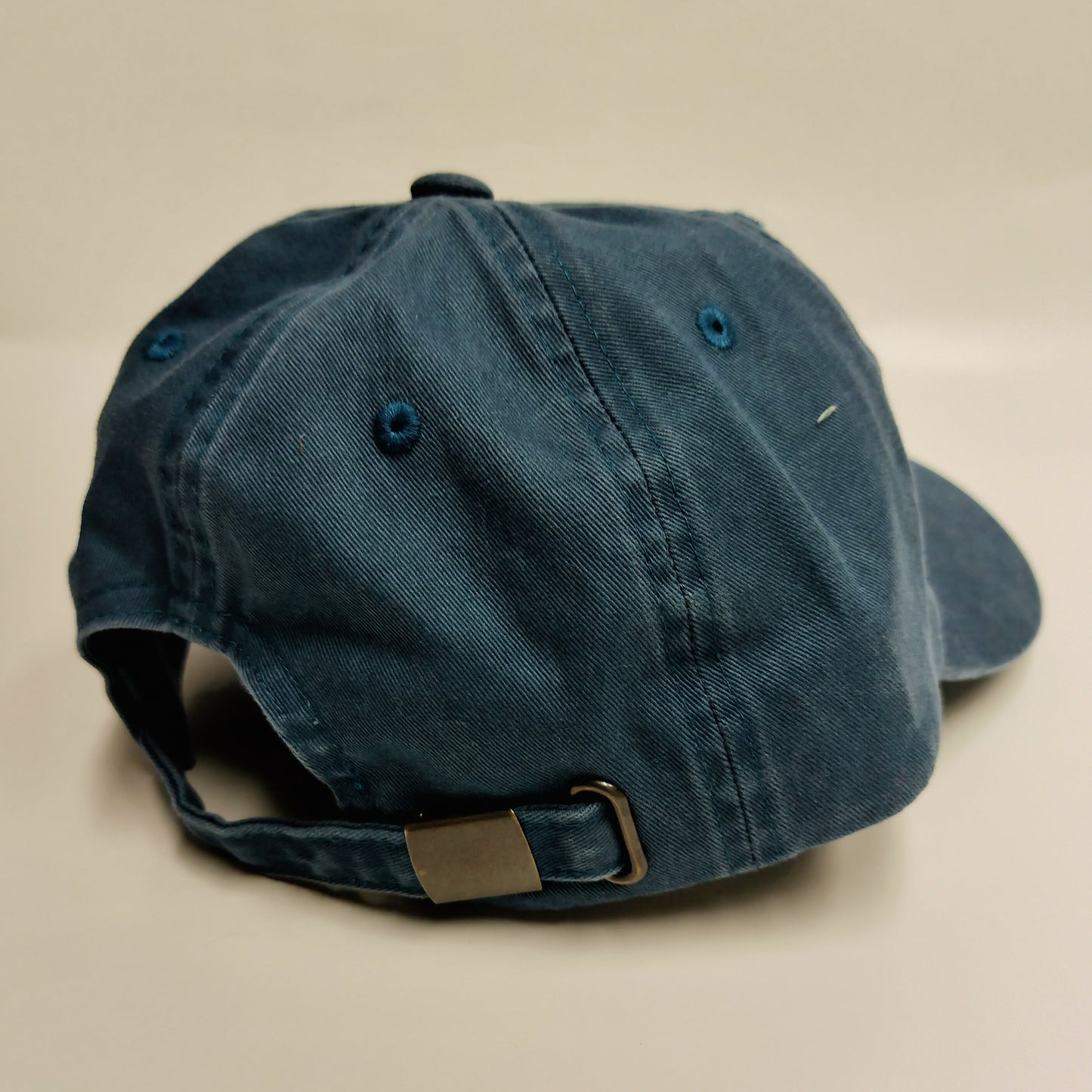 Chameleon Cap